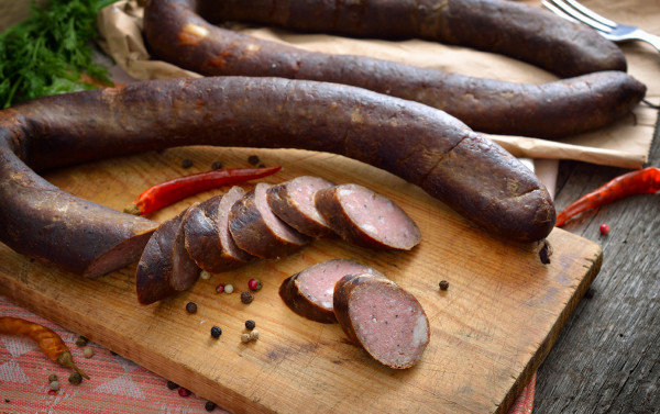 Wildschweinbrat-Würstchen